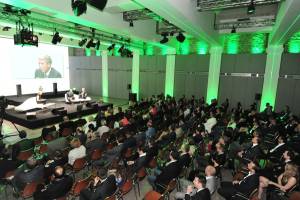 Emmanuel DOUMIC - DOUMIC EMMANUEL